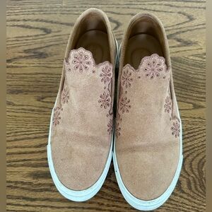 See By Chloe Inlai Suede Floral Lasercut Platform Sneakers Slip on Size 40